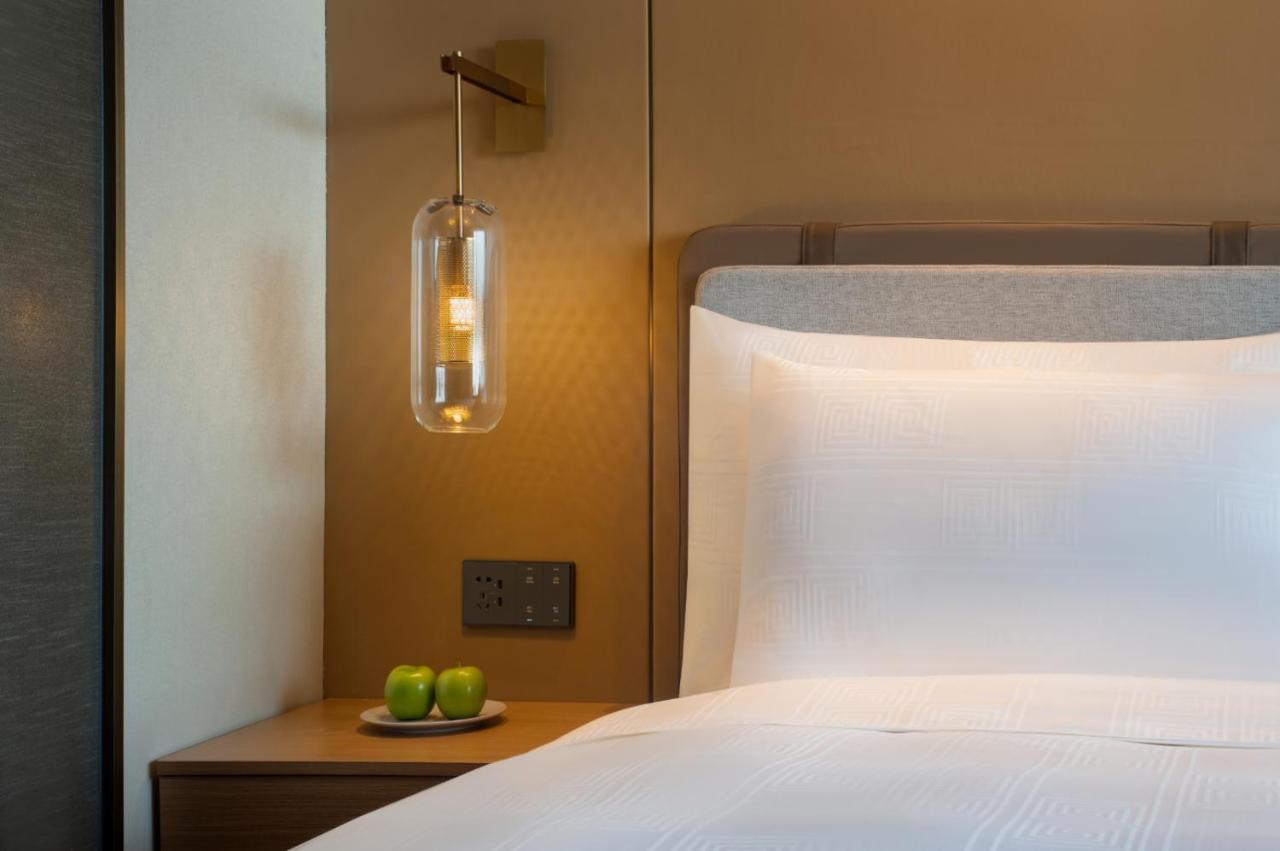 Guangzhou Hotel - Free Shuttle Bus To Exhibition Center During Canton Fair Period المظهر الخارجي الصورة