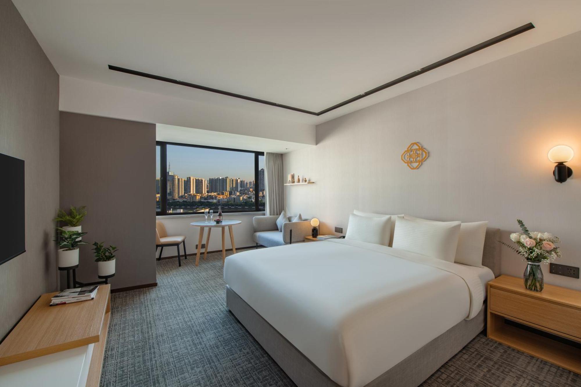 Guangzhou Hotel - Free Shuttle Bus To Exhibition Center During Canton Fair Period المظهر الخارجي الصورة